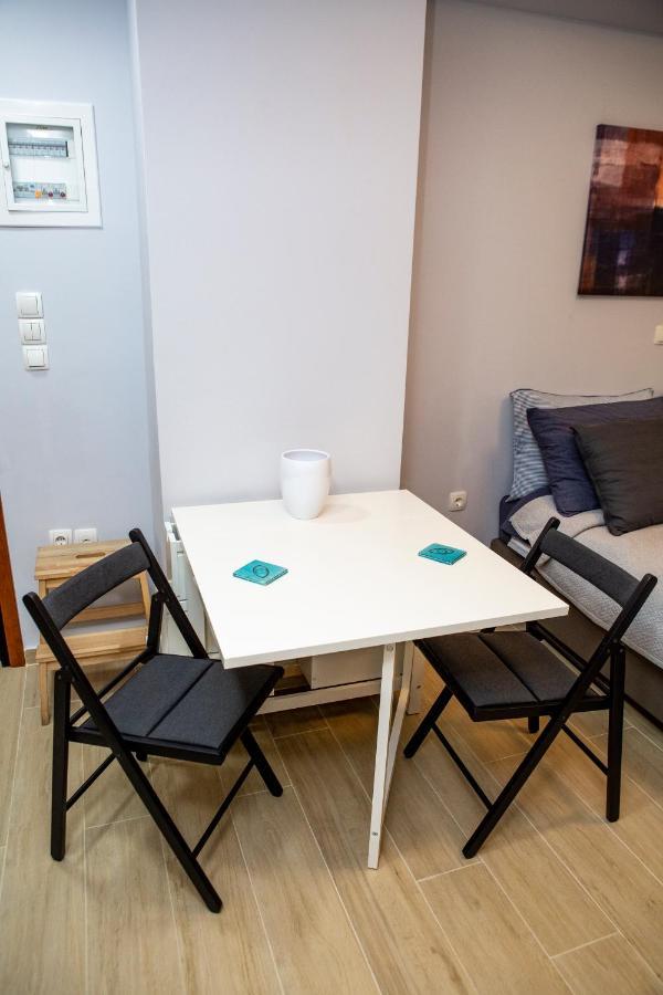 Studio Apartment With All Amenities In Kolonaki アテネ エクステリア 写真